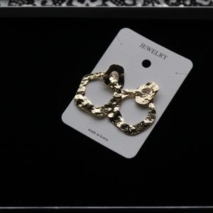 90's style Big Bold & Gold Earrings